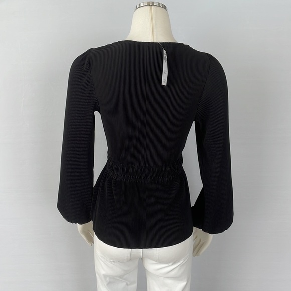 NWT Abercrombie and Fitch Black Top X Small - Picture 10 of 11